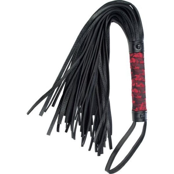 Chicote CalExotics Scandal Flogger com pega de tecido vermelha e preta e tiras pretas
