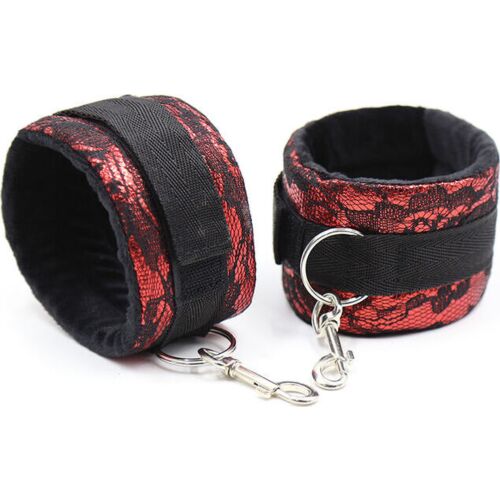 Esposas Aterciopeladas Ohmama Fetish Ajustáveis e Resistentes