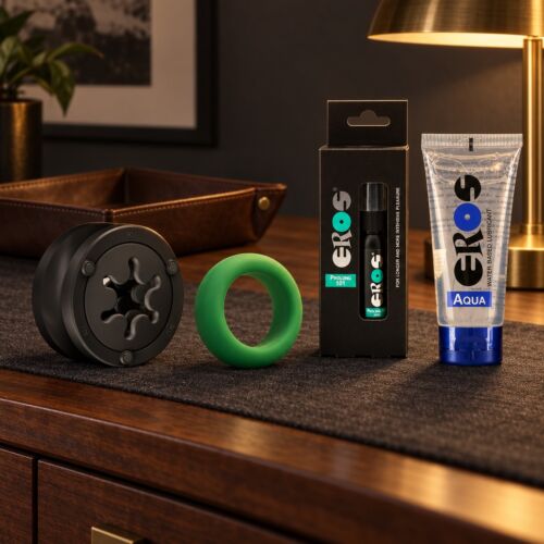 Kit masculino com masturbador reutilizável Fun Factory, anel e spray – cena de ambiente (imagem gerada por IA)