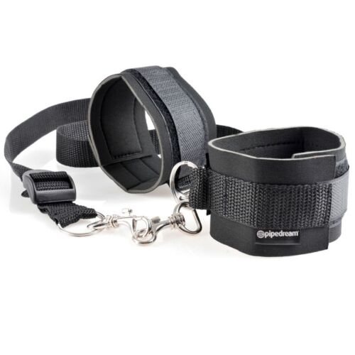 Sets Bondage Pipedreams Fetish Fantasy com 4 ataduras ajustáveis
