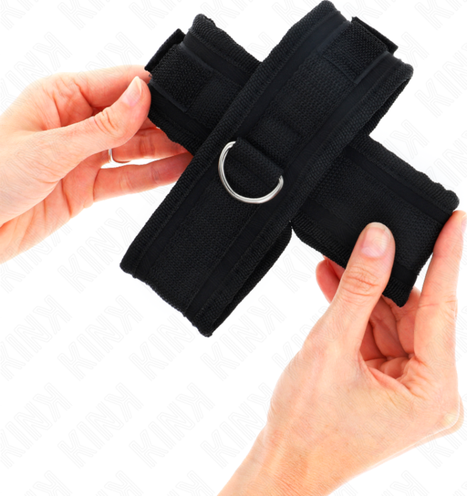 Muñequeras KINK Cruzada Negros - Estilo e Controle Muñequeras KINK Cruzada Negros - Estilo e Controle