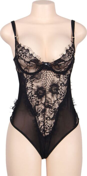 Teddy Plus Size Subblime com Renda e Flecos