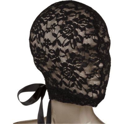 Máscara de renda escândalo