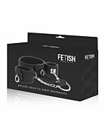 Fetish submissive collar y esposas cuero vegano