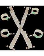 Scandal cruce de ataduras para la puerta