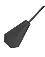 Pena de couro escuro