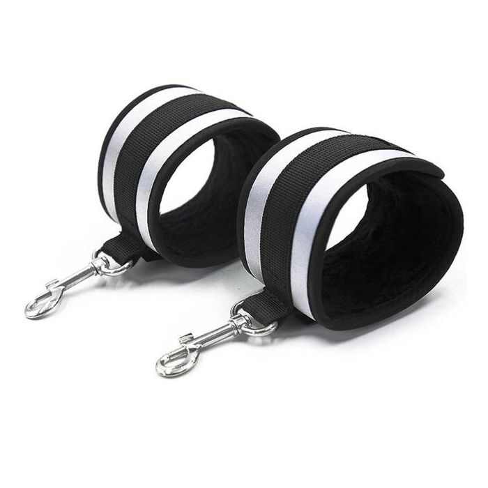 Esposas Cinzentas Bonecas Fetiche